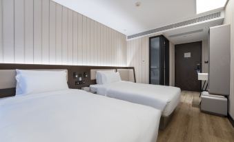 HanTing Hotel (Fuzhou Cangshan Wanda Plaza)