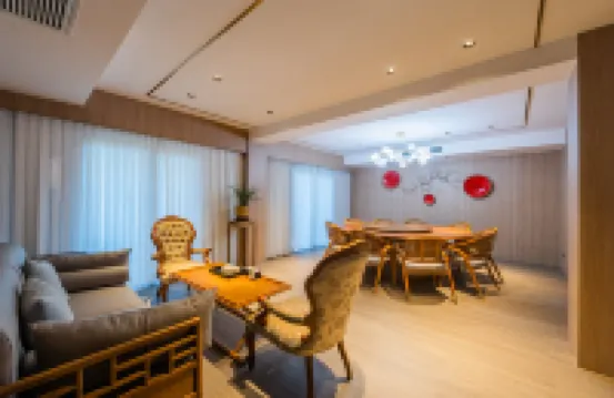 Langzhong Yinhe Silk Garden Home stay