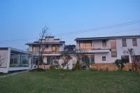 Xinxiangli Tea House Homestay Hotel di Chongzhou
