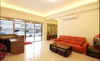 CHONG Kam Bed and Breakfast