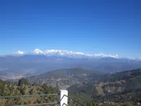 Goroomgo Snow View Guest House Kausani Hotels in Kausani