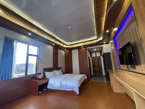 Aba County Shanzhi Ruyi Hotel