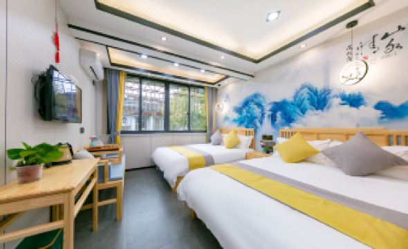 Mingxiangge Chinese Inn