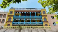 Kashgar Zhejiang Homestay (Scenic Area Ancient City Store)