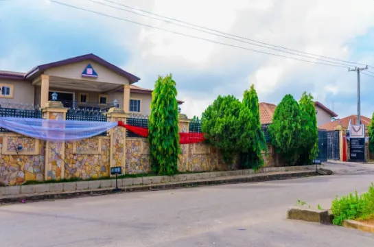 Flourish Hotel Akure