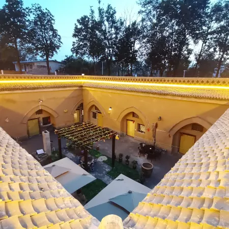 Star River Courtyard Homestay