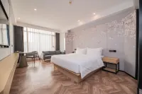 Starway Hotel (Nanle, Puyang) - parking