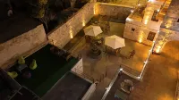 Yaren Stone House - Airport Shuttle