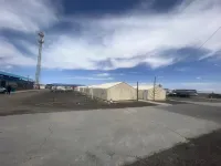 Golmud Zhangpeng Camping Hotel