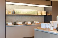 โรงแรม JI (สถานีรถไฟเส้าหยาง) - พร้อมอาหารเช้า