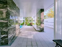 Gaobai Scenic Apartment Hotel (Yintan Resort Area)