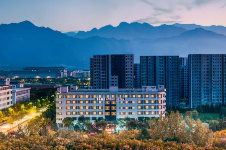 Atour Hotel Xi'an Gaoxin Zhongxing Communication Industrial Park Отели рядом с достопримечательностью «Xi'an Mingde Institute of Technology»