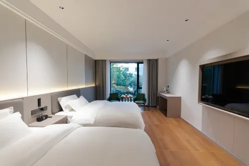 Cloud HoteL