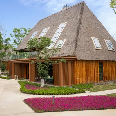 成都邸閱リゾートホテル·蒔花渡 三道堰古鎮牌坊周辺のホテル