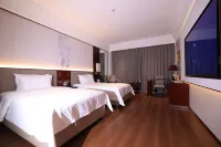 West Tour Hotel