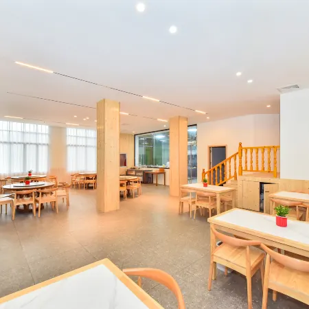 Yunqi Shanjie Homestay (Libo Xiaoqikong East Gate)