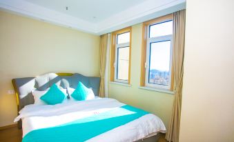 Shanting Hotel (Dalian Railway Station Dongguan Street)