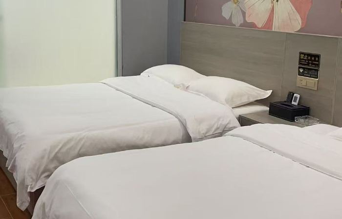 Fenyi Yunlai Inn