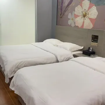 Fenyi Yunlai Inn