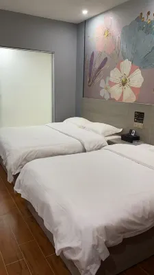 Fenyi Yunlai Inn Hotels in Fenyi