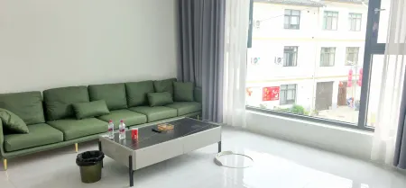 Shimian Muyin Mountain Residence Homestay Отели рядом с достопримечательностью «SiChuan YaAnShi ShiMianXian BuXingJie»