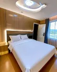Yinyue Hotel (Wuhan Yellow Crane Tower Yangtze River Bridge)