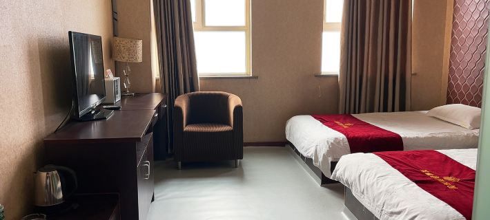 Laifu Business Hotel Hotels in Aral