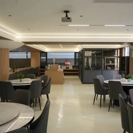 Mile Nanjing North Wind Private Hot Spring Homestay