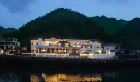Serene  Hill  Retreat - Pet-friendly