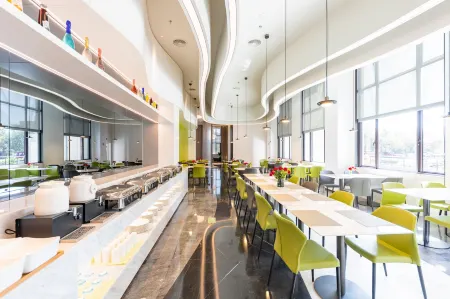 Ibis Styles Hotel Отели рядом с достопримечательностью «Tianzhu Temple»