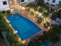 佛山顺德君莱酒店 - 室外游泳池