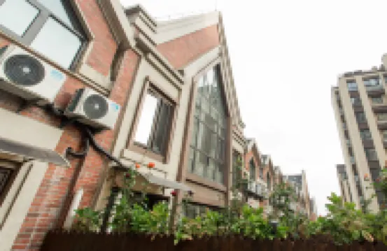 Yangzhou Ronghui Chengshi Jiudian