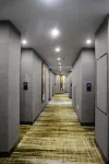 Ruijing Hotel - parking