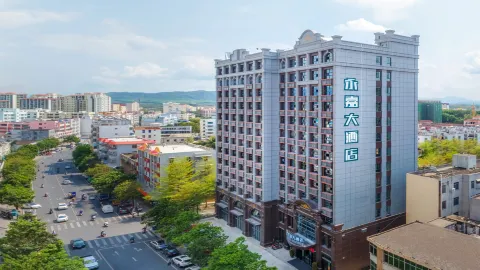 럭키에버 (러둥 현 정부 호텔) in 러둥