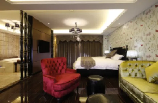 Aiju Boutique Hotel (Dashiqiao Railway Station)