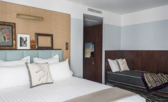Hotel Eiffel Blomet