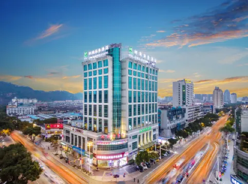 台州時間商務酒店（椒江中山西路店） 鄰近台州東山公園的酒店