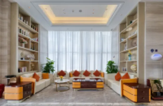 Kyriad Marvelous Hotel (Fangchenggang Administration Center, High Speed Railway Station) Hotel di Fangchenggang