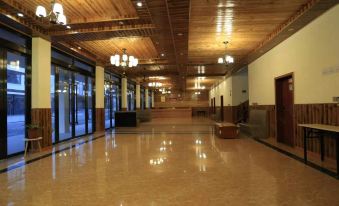 Chongqing Xianjian Inn