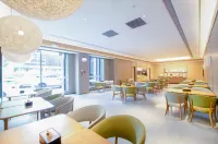 JI Hotel (Xinxiang Municipal Government Railway Station)