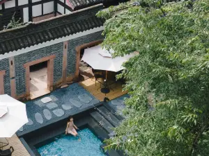 Popular Vacation Homes in Jintang