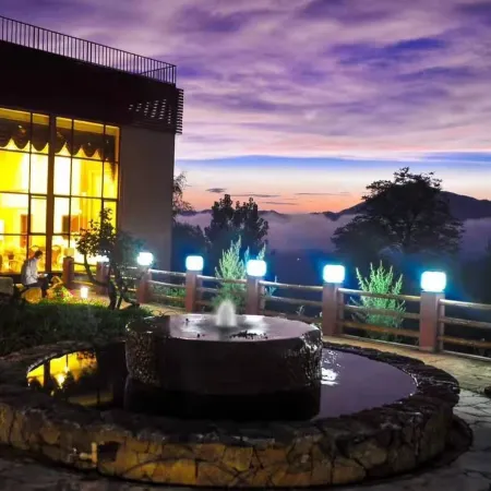 Guanshan Shiwai Chayuan Inn