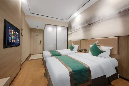 Liangyiyun Hotel (Shenzhen Nanshan Metro Station)