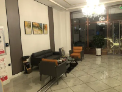 Keyou Zhongqi Fenglin Evening Hotel Hotels in Mittleres Horqin-Banner des Rechten Flügels