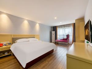 Kaitong Business Hotel