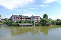 Xunyin Hot Spring Hotel