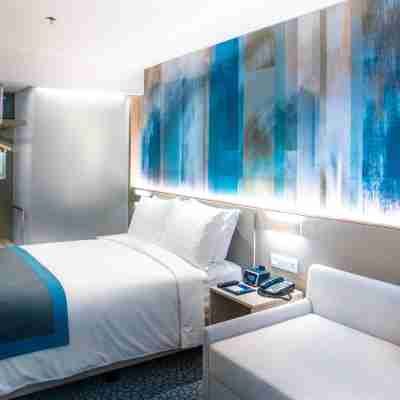 Holiday Inn Express MANILA NEWPORT WORLD RESORTS by IHG Rooms