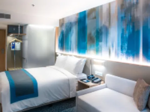 Holiday Inn Express MANILA NEWPORT WORLD RESORTS by IHG โรงแรมในปาไซ