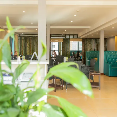 Wanhao Holiday Hotel