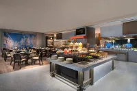 Courtyard by Marriott Luoyang - breakfast